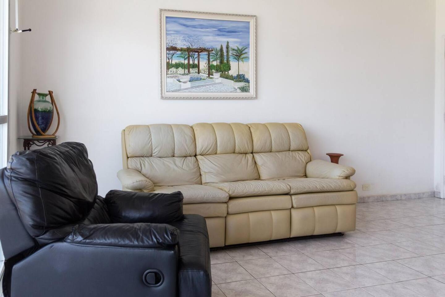 Apartamento Pitangueiras Frente Total Mar Pe Na Areia Guarujá